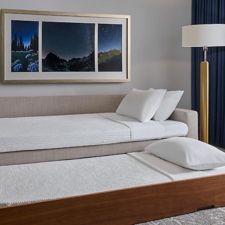 Springhill Suites By Marriott Denver Downtown Экстерьер фото