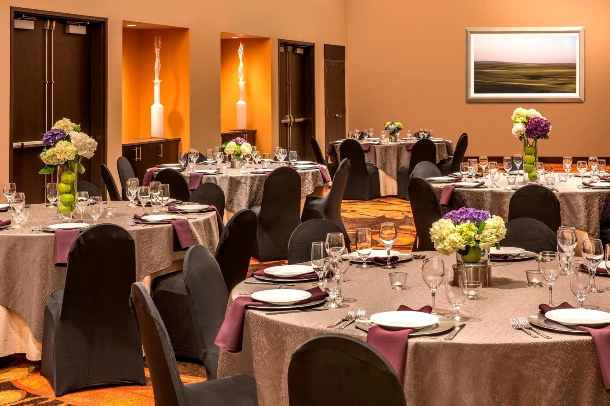 Springhill Suites By Marriott Denver Downtown Экстерьер фото