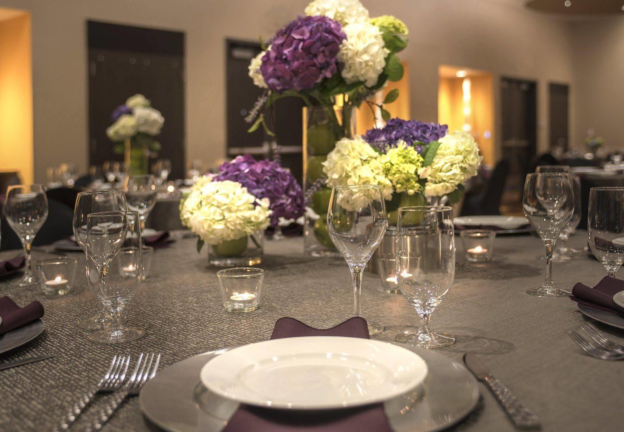 Springhill Suites By Marriott Denver Downtown Экстерьер фото