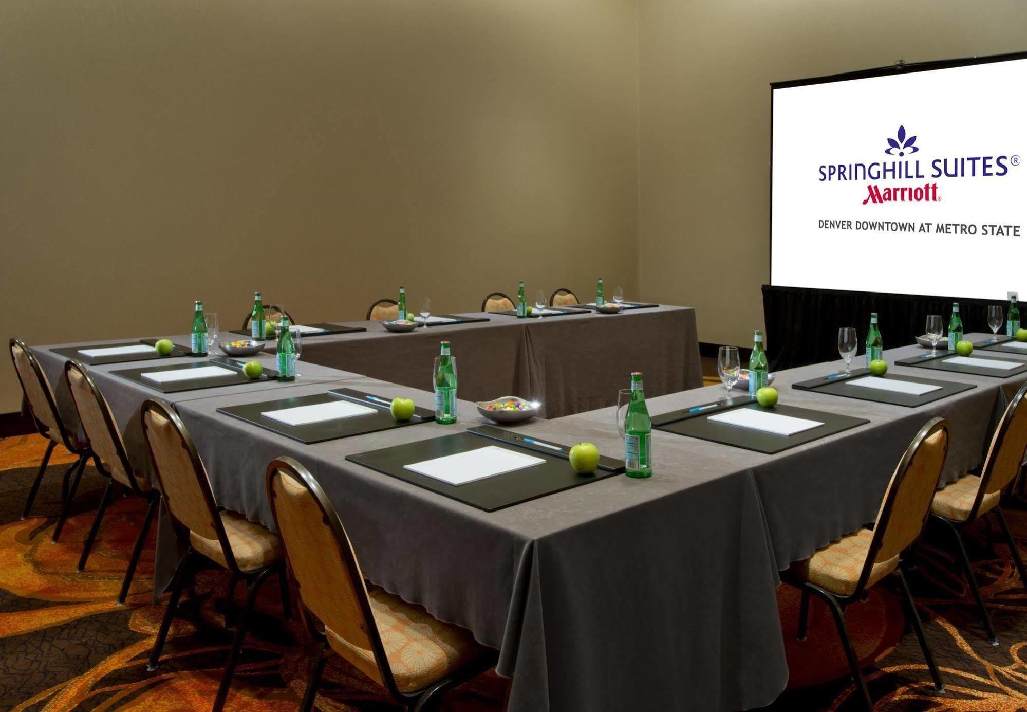 Springhill Suites By Marriott Denver Downtown Экстерьер фото