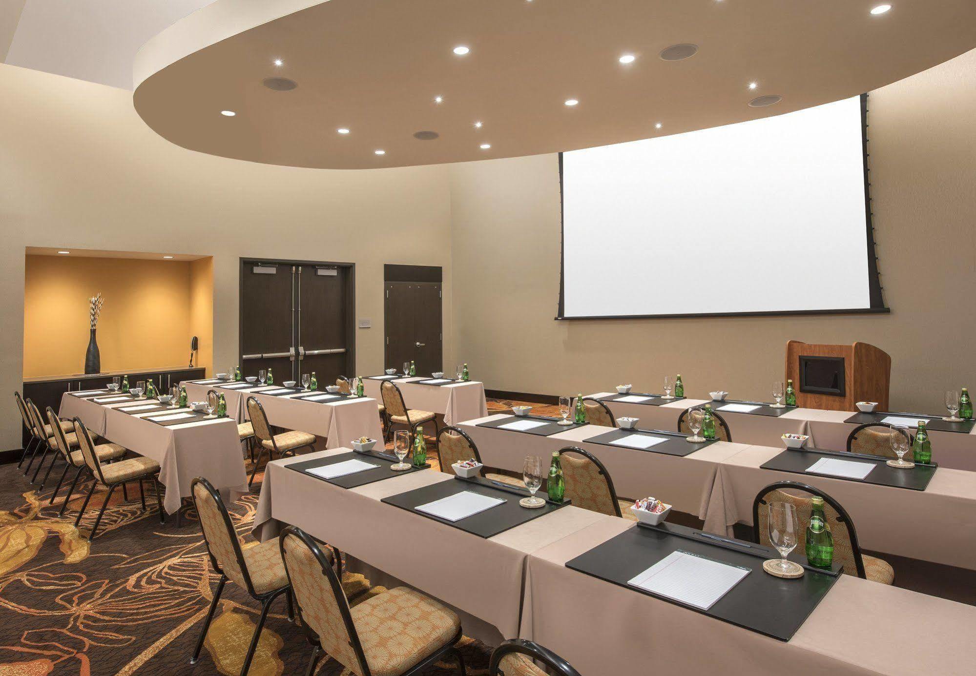 Springhill Suites By Marriott Denver Downtown Экстерьер фото