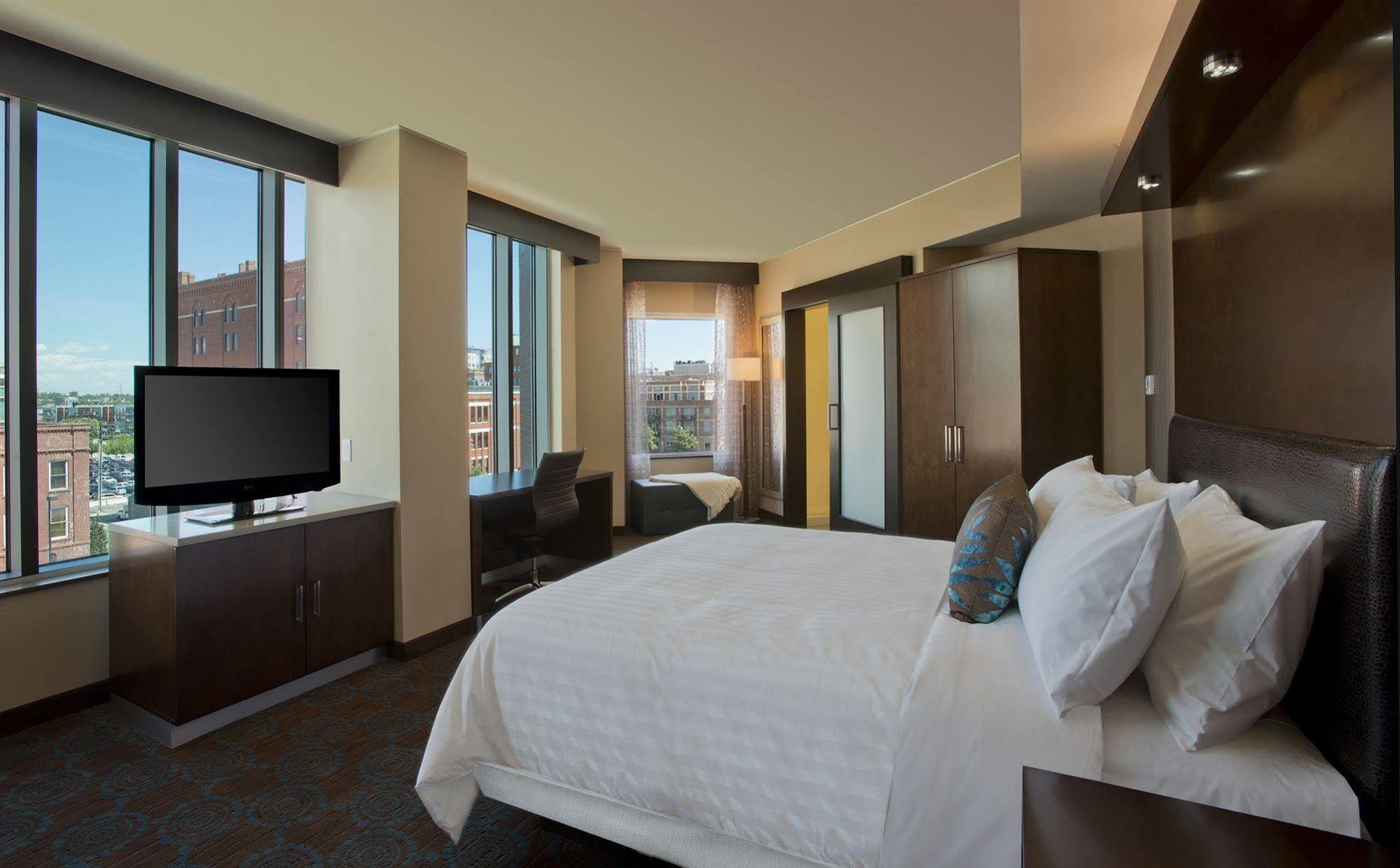 Springhill Suites By Marriott Denver Downtown Номер фото
